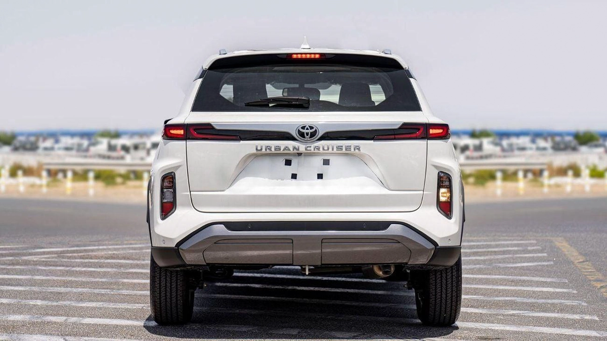 Toyota Urban Cruiser GLX 1.5L-5-5