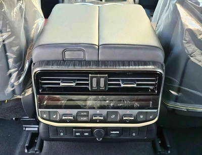 Toyota Land Cruiser VXR TWIN TURBO FULL OPTION WITH AERO KIT | 3.5L PETROL V6 4WD | READY UNIT | CODE#VXR31HA-20