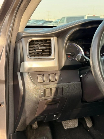 Toyota Highlander LE HEV LE 3.5 L 2020 model-5