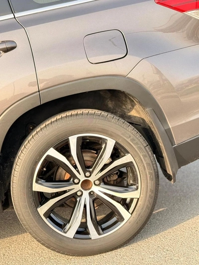 Toyota Highlander LE HEV LE 3.5 L 2020 model-4