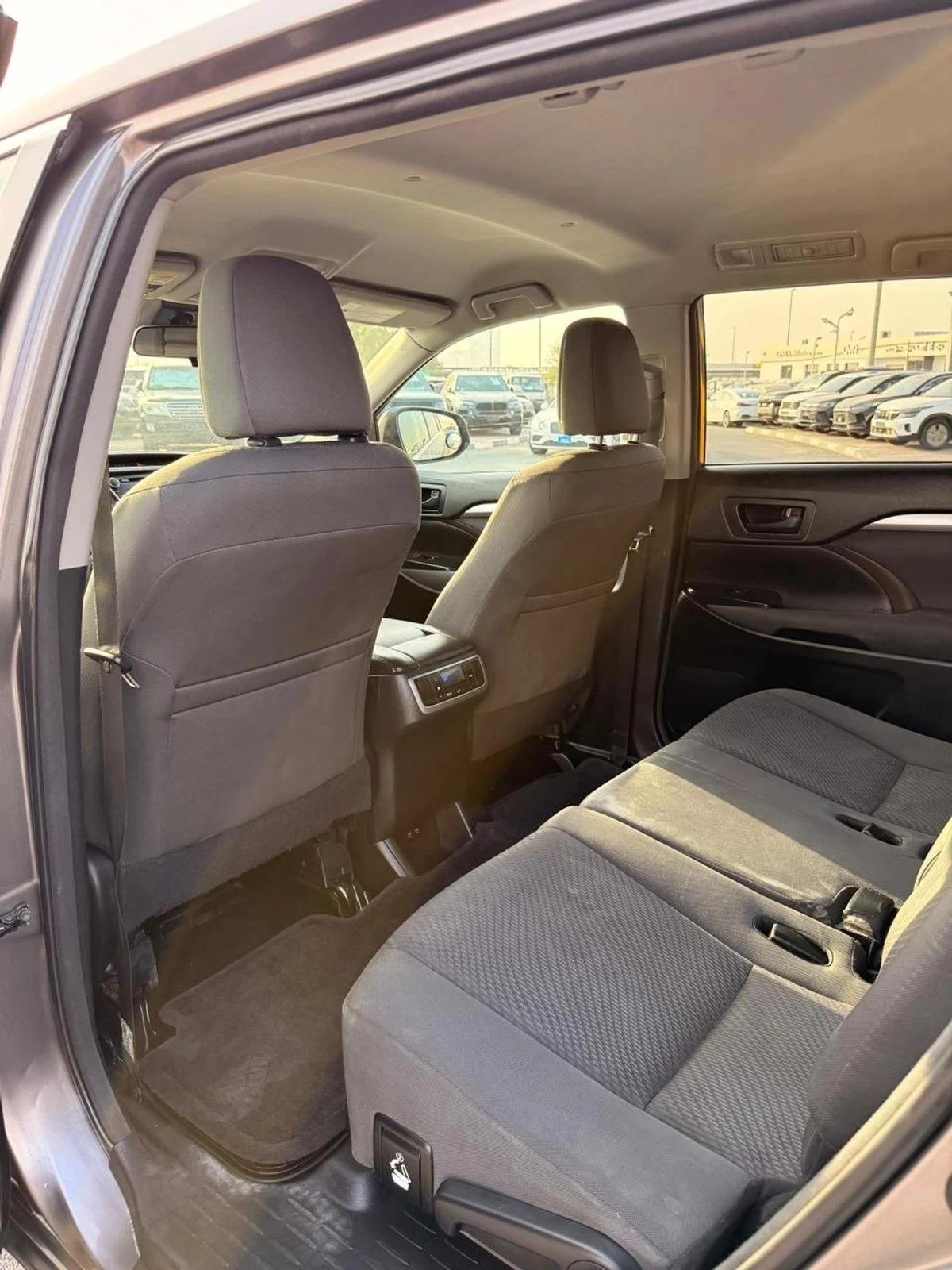 Toyota Highlander LE HEV LE 3.5 L 2020 model-9-9