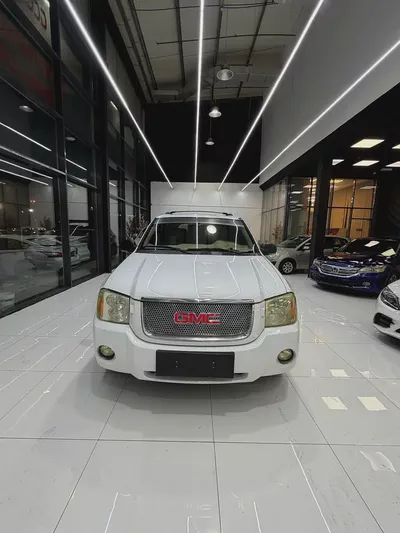 GMC Envoy Denali 2009 GCC Specs Excellent condition-0