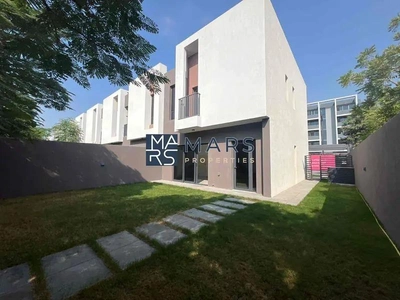 🌟 Welcome to Your Dream Home in Aljada, Sharjah! 🌟-0