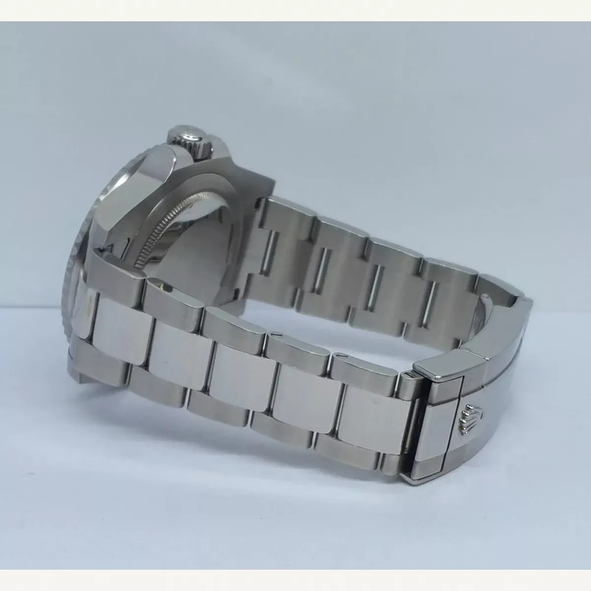 Rolex GMT-Master II 40mm with Oyster Bracelet | Used (Very good) | Year of production 2018 | Original box | Original papers-7-7
