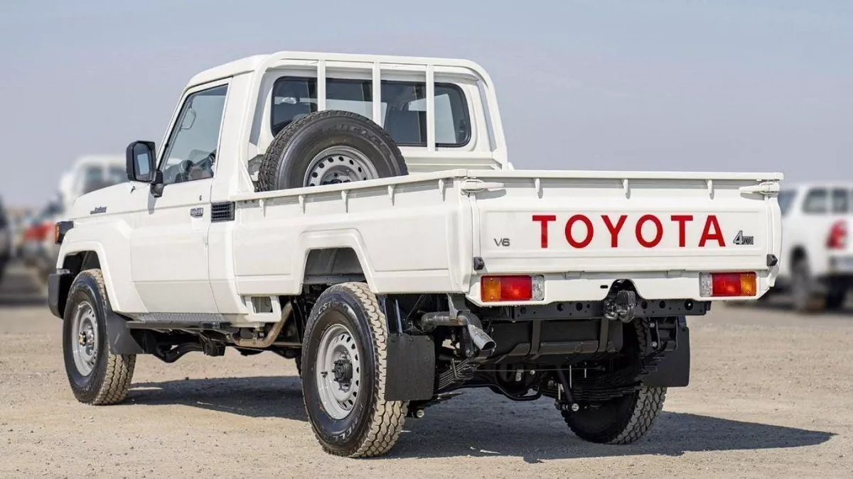 Toyota Land Cruiser Pick Up Land cruiser lc79 4.2L diesel V6 MY2025 for export only-5-0