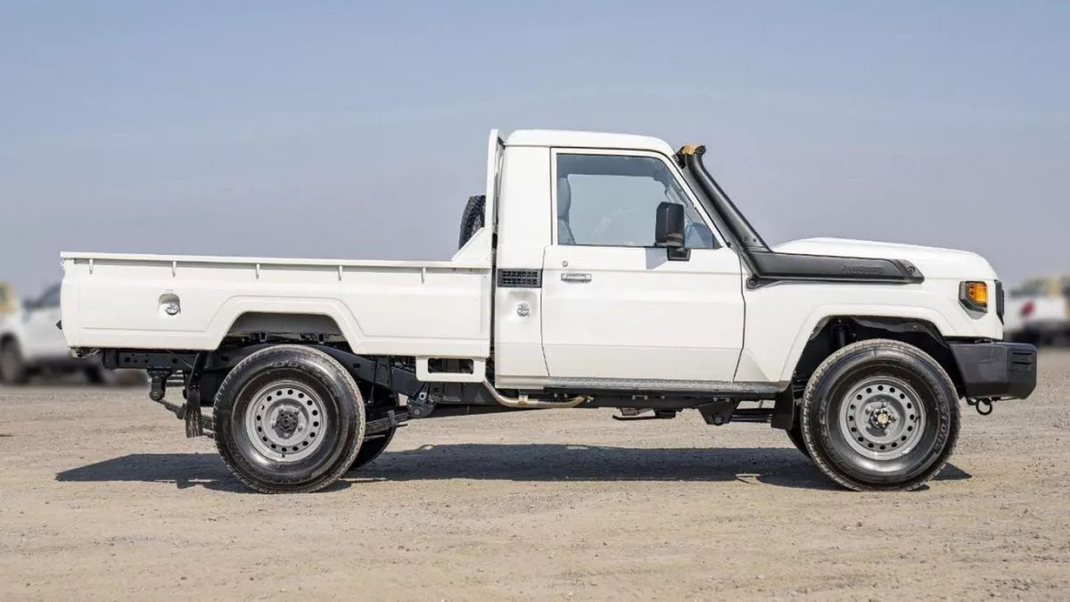 Toyota Land Cruiser Pick Up Land cruiser lc79 4.2L diesel V6 MY2025 for export only-6-0
