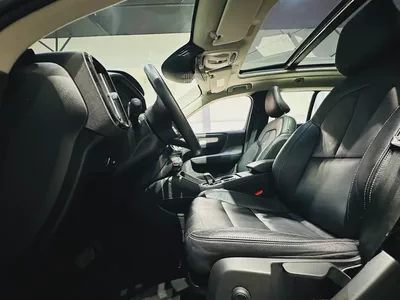 VOLVO XC40 GCC SPECS 2022 MINT CONDITION PANAROMIC ROOF WITH 2 YEARS WARRANTY-12