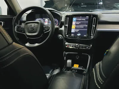 VOLVO XC40 GCC SPECS 2022 MINT CONDITION PANAROMIC ROOF WITH 2 YEARS WARRANTY-13