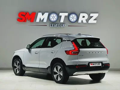 VOLVO XC40 GCC SPECS 2022 MINT CONDITION PANAROMIC ROOF WITH 2 YEARS WARRANTY-5