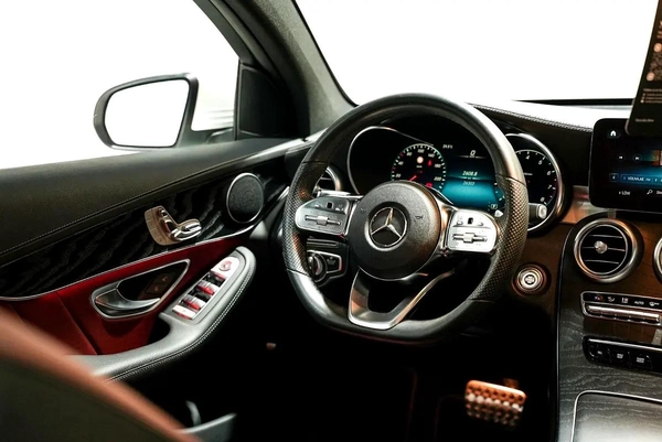 2021 Mercedes-Benz GLC 200 4Matic Coupe - GCC Specs - Excellent Condition