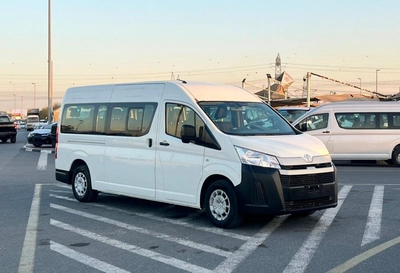 Toyota Hiace 2021 Toyota Hiace 3.5L V6 - Passenger - Patrol Manual - 13 Seater - No Accident --0