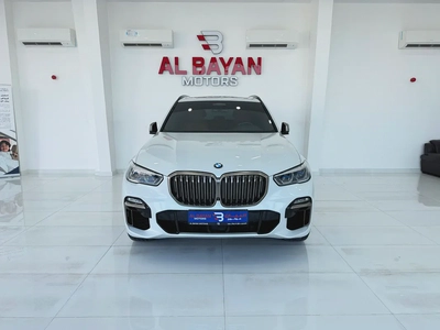 بي ام دبليو اكس 5  ابيض / زعفراني 2022 (خليجي)-4