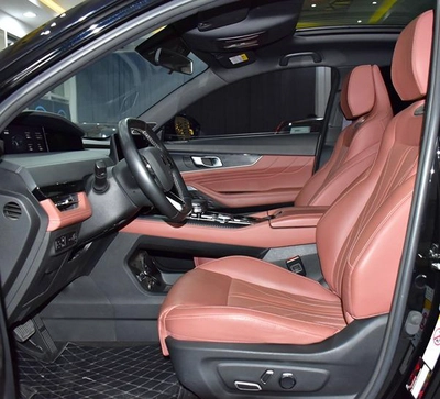 Skoda Kamiq ( 2023 Model ) in Black Color GCC Specs-7