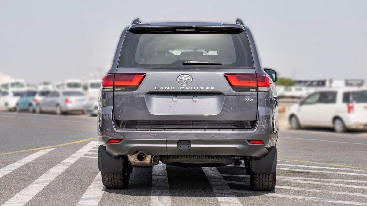 Toyota Land Cruiser VX LC300 VX 4.0P AT MY2025 – GREY-8-0