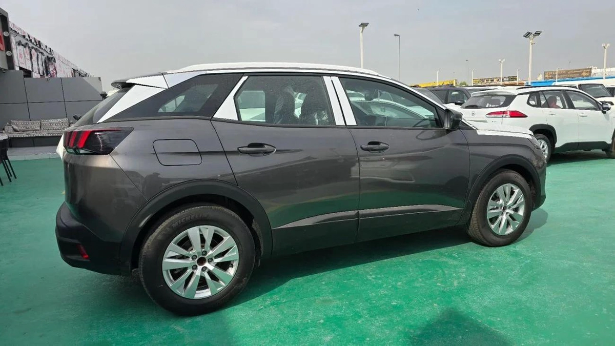 Peugeot 3008 ACTIVEPACK-4-4