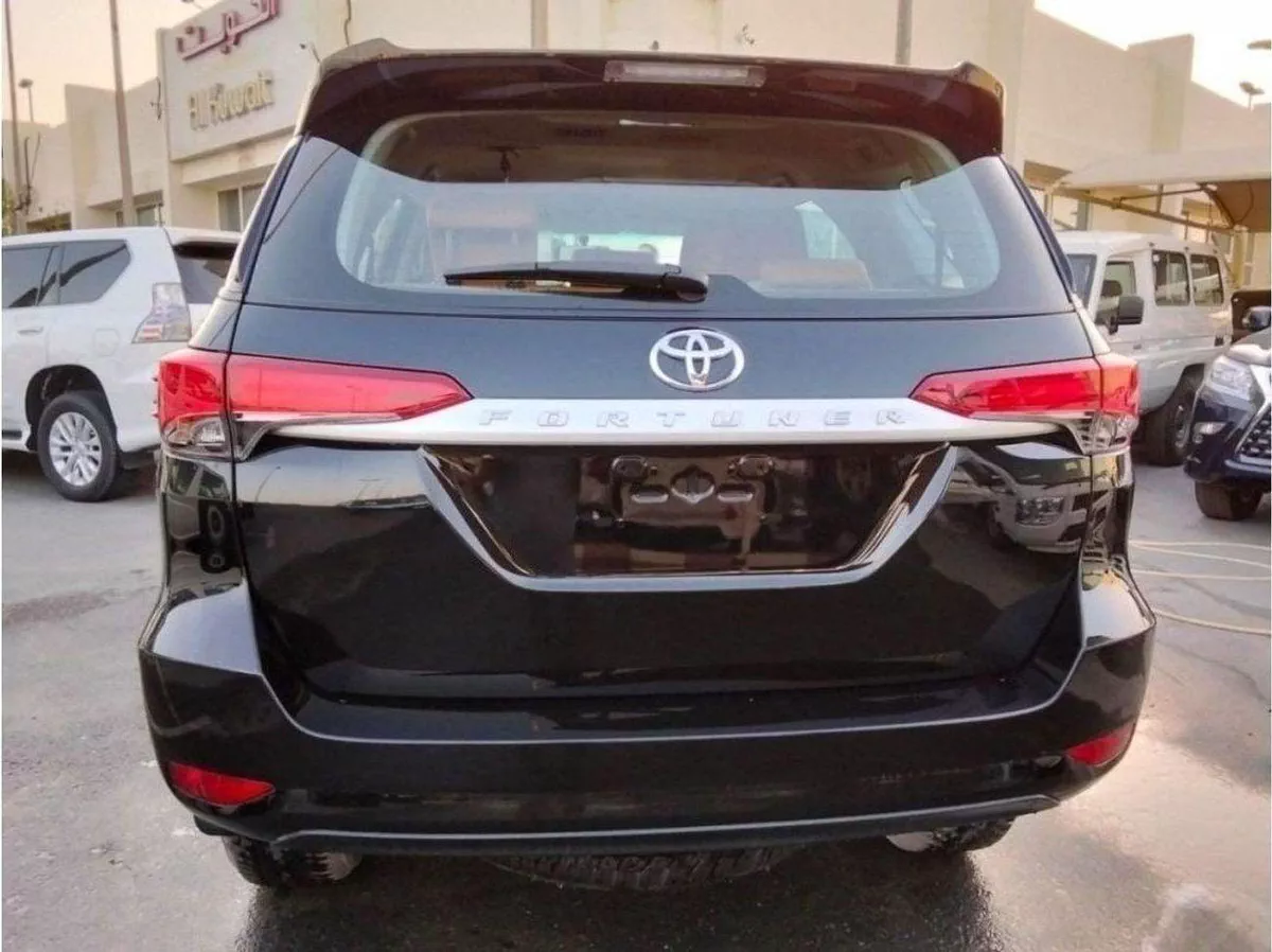 Toyota Fortuner EXR GX1 2.4L-3-0