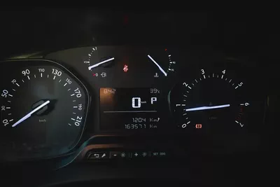 Peugeot Expert | Delivery Van | Automatic Diesel | GCC Specs | Ref#P01182-9