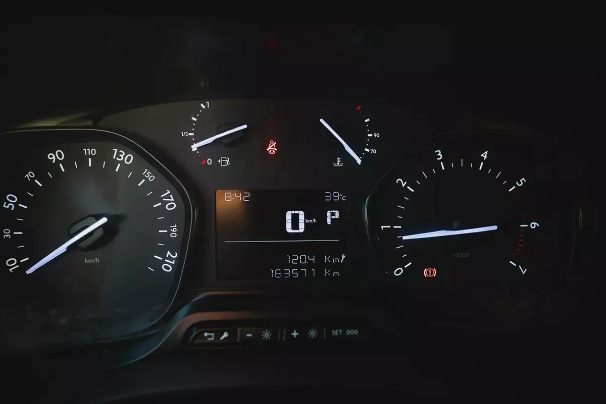 Peugeot Expert | Delivery Van | Automatic Diesel | GCC Specs | Ref#P01182-9-9