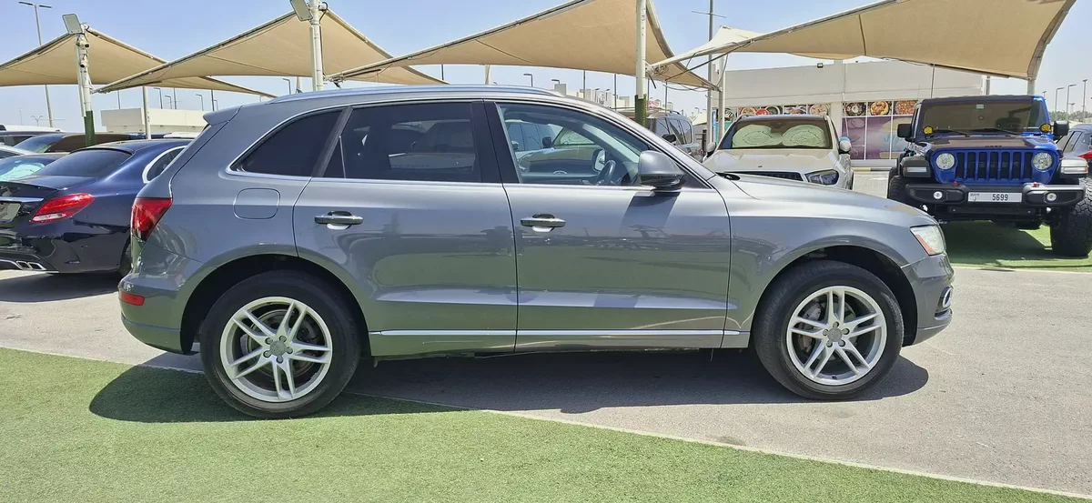 Audi Q5 2.0 TFSI Quattro Tiptronic 2017 - American Specs - Excellent Condition-14-14