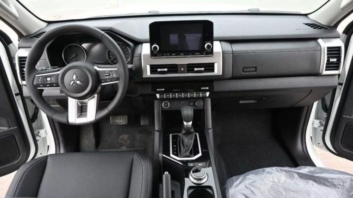Mitsubishi L200 GLS SPORTERO 2025 FULL OPTION-5-0