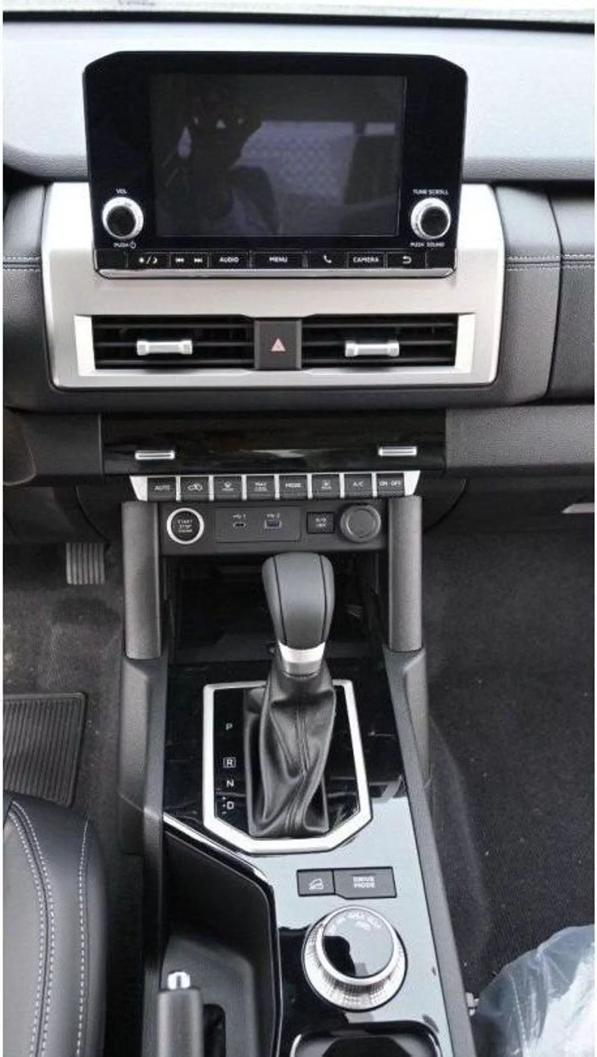 Mitsubishi L200 GLS SPORTERO 2025 FULL OPTION-6-0