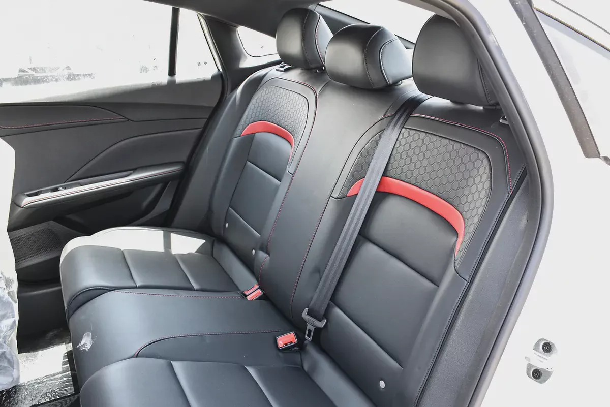 MG 5 Luxury 2026 - Brand New - High Options-14-14