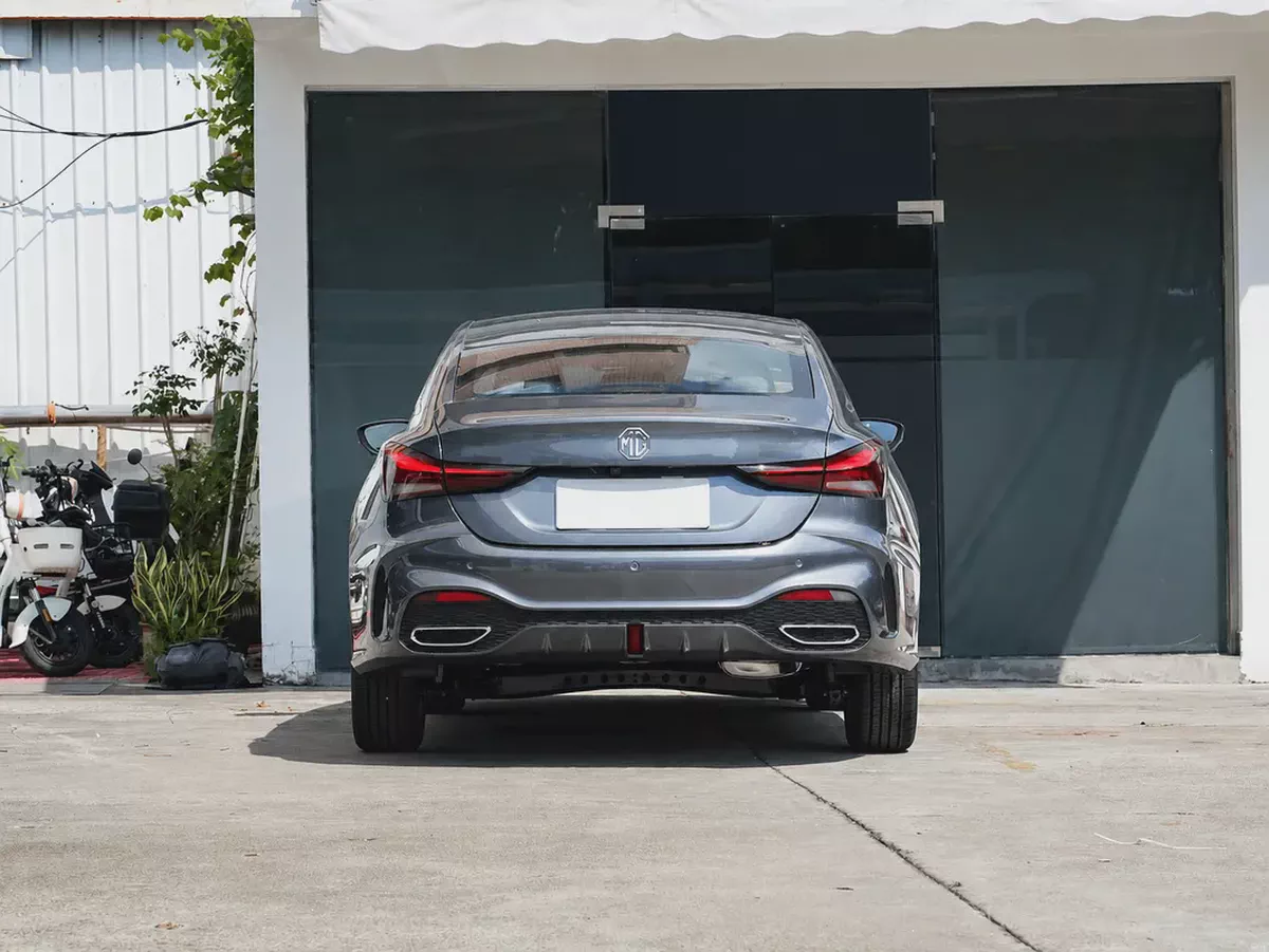 MG 5 Luxury 2026 - Brand New - High Options-4-4