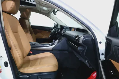 Stunning Lexus IS 300 2019 | GCC Specs | Low Mileage | Excellent Condition-12
