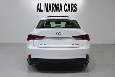 Stunning Lexus IS 300 2019 | GCC Specs | Low Mileage | Excellent Condition-5