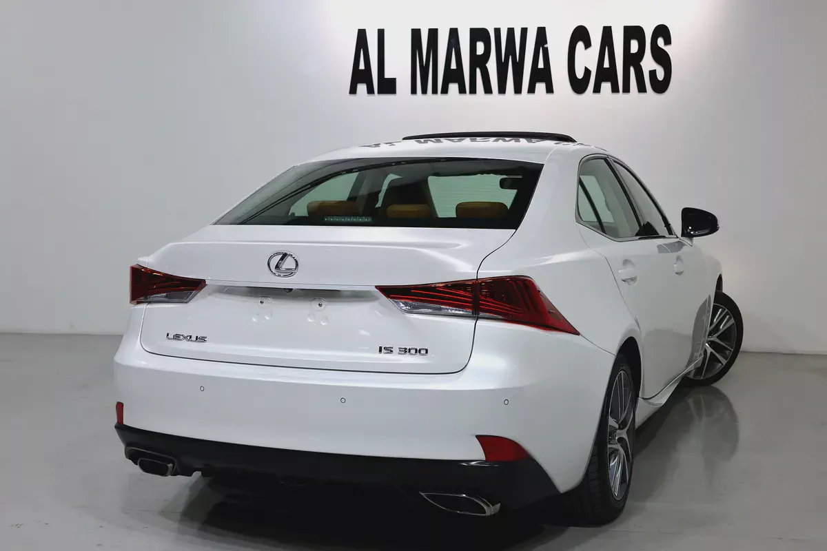 Stunning Lexus IS 300 2019 | GCC Specs | Low Mileage | Excellent Condition-2-2