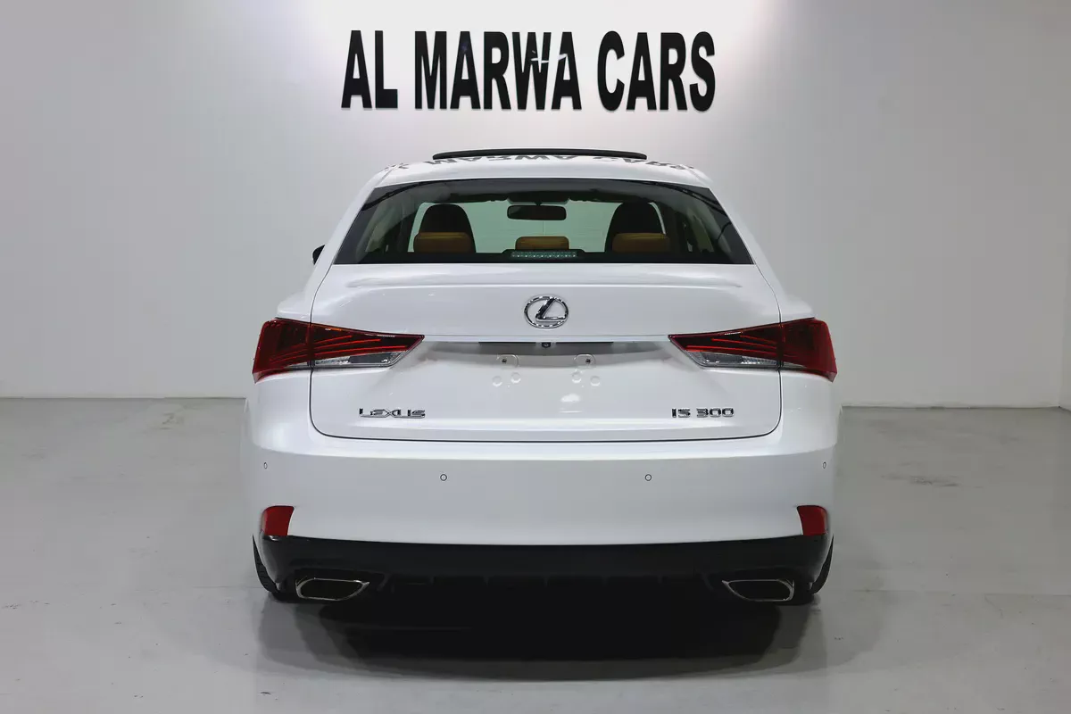 Stunning Lexus IS 300 2019 | GCC Specs | Low Mileage | Excellent Condition-5-5