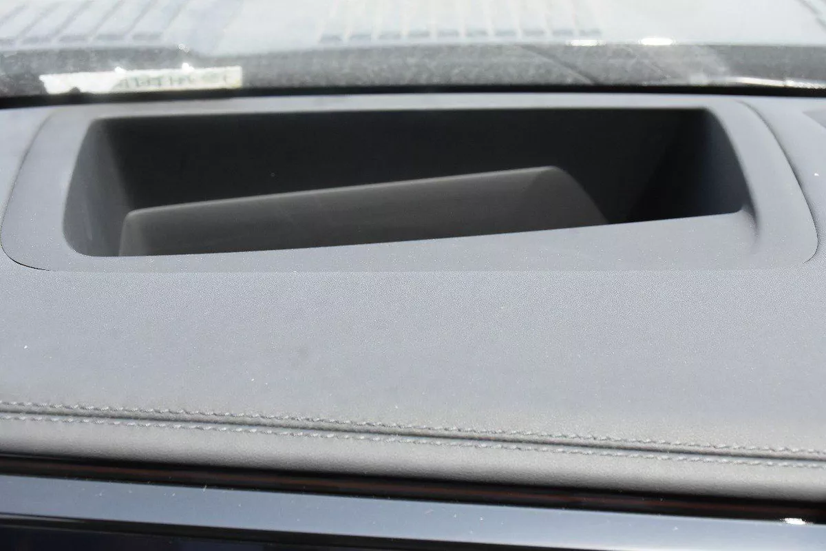 LEOPARD 8 FLAGSHIP 7 SEATS PHEV 2025 | BLACK-13-13