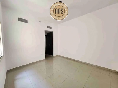 Spacious 1BR!! Prime Location with Close Kitchen!! All Facilities-1