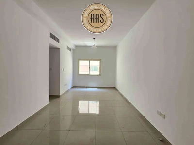 Spacious 1BR!! Prime Location with Close Kitchen!! All Facilities-4