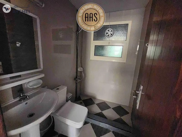 Spacious 1BR!! Prime Location with Close Kitchen!! All Facilities