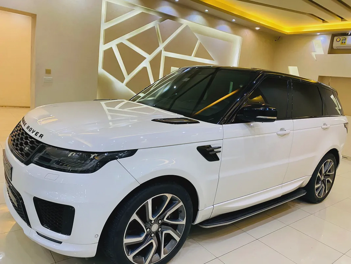 Land Rover Range Rover Sport HSE 2019 GCC Specs-2-2