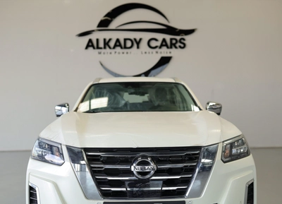NISSAN XTERRA 2.5L 7AT 4W 7S PETROL PREMIUM-7
