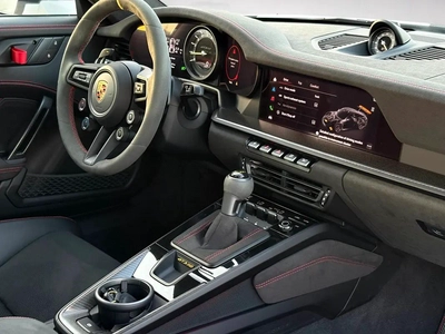 AED 20,400 P.M | 0% DOWN PAYMENT | PORSCHE 911 GT3 RS WEISSACH PACKAGE | 4.0L F6 | AGENCY WARRANTY |-5
