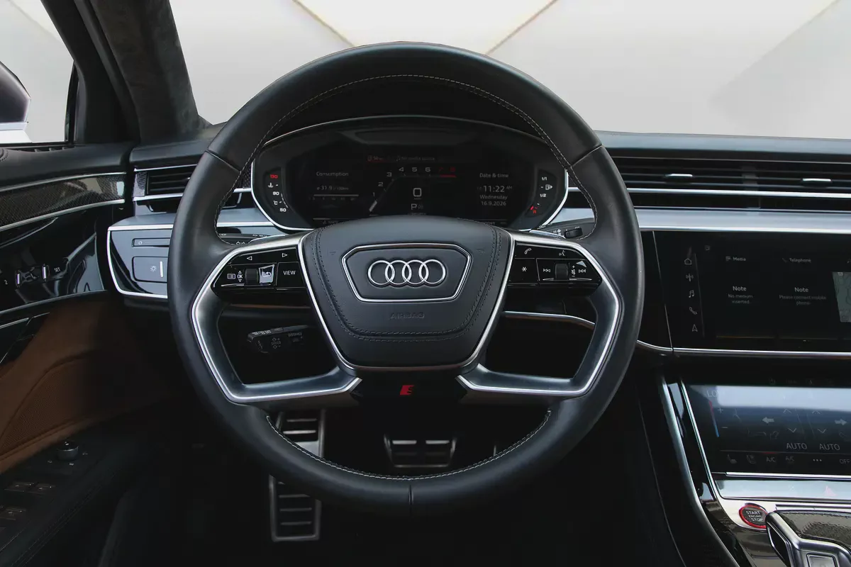 AUDI S8 4.0 TFSI QUATTRO  2021 - GCC - UNDER DEALER WARRANTY - CARBON EDITION - FULLY LOADED-12-12