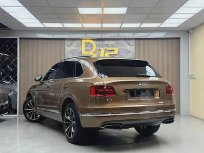 Bentley Bentayga W12 Mulliner 2017 | GCC Specs | Pristine Condition-2