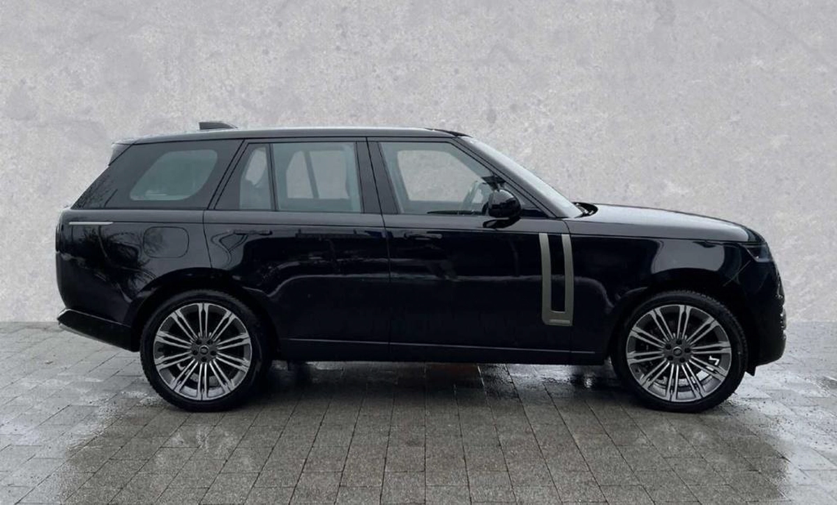 2024 Land Rover Range Rover SE P530 4.4P AWD-5-5