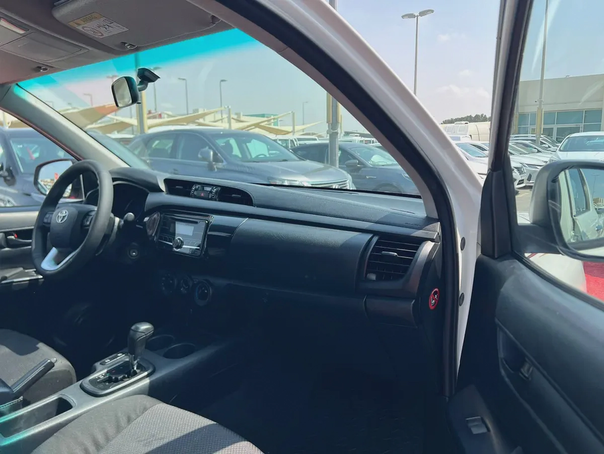 2019 | Toyota Hilux | 4X2 | Full Automatic | Ref#965-10-10