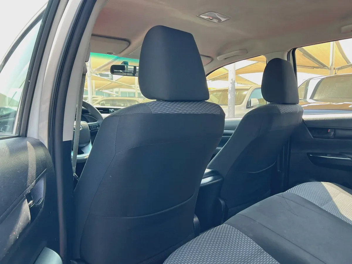 2019 | Toyota Hilux | 4X2 | Full Automatic | Ref#965-13-13
