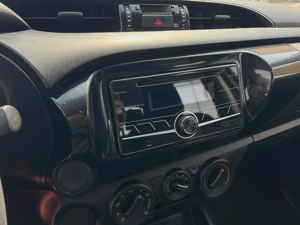 2019 | Toyota Hilux | 4X2 | Full Automatic | Ref#965