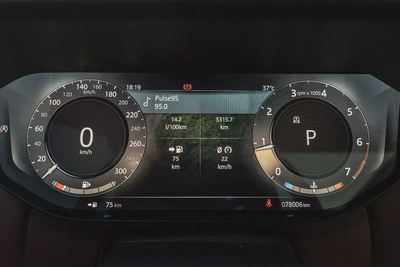 Land Rover Range Rover 2022-10