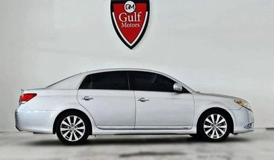 Toyota Avalon 3.5L-6CYL EXCELLENT CONDITION GCC SPECIFICATION-2