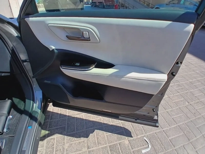 Toyota Crown 2.5L Full Option GCC 2026 0 KM For Export-11
