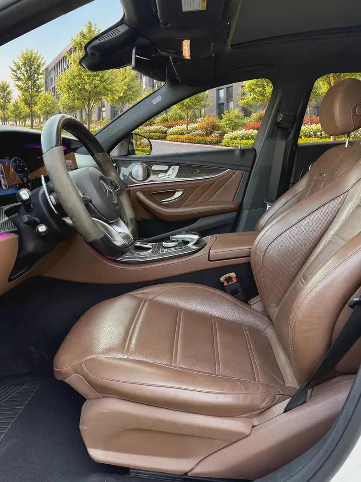Mercedes-Benz E-Class E 63 AMG 2018 Korean Specs-11-11
