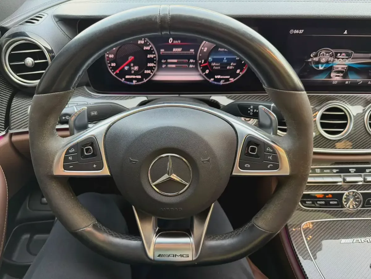 Mercedes-Benz E-Class E 63 AMG 2018 Korean Specs-14-14