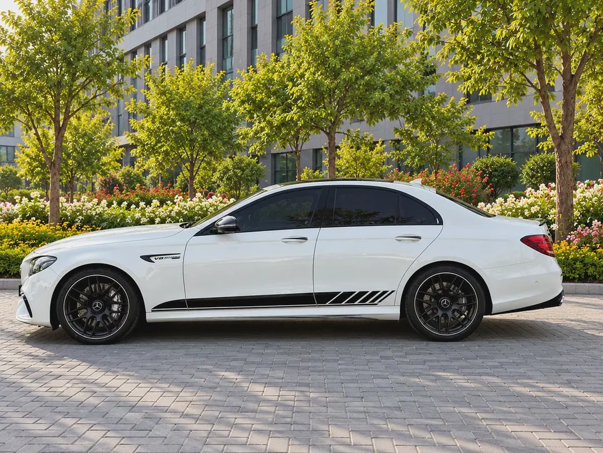 Mercedes-Benz E-Class E 63 AMG 2018 Korean Specs-2-2